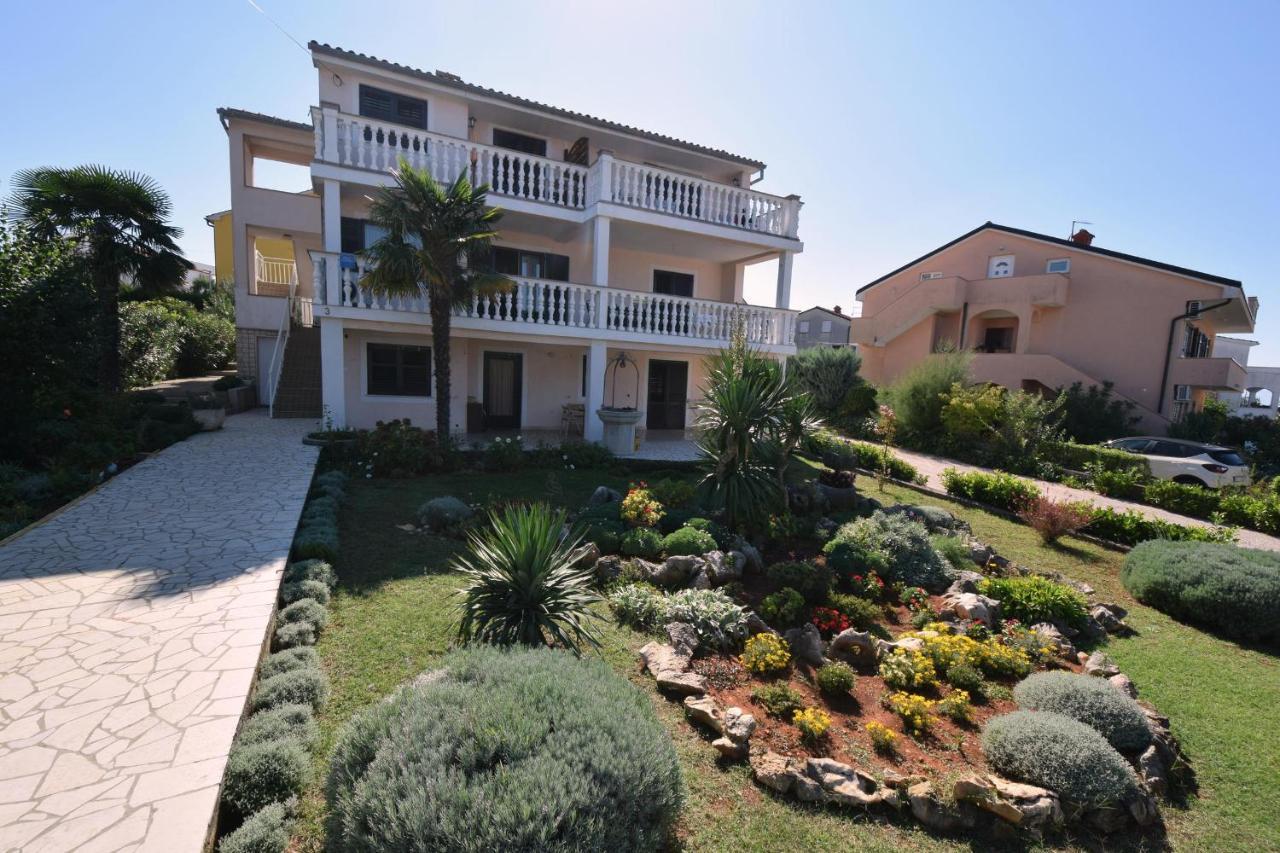 Apartments Marinela Нивице Экстерьер фото