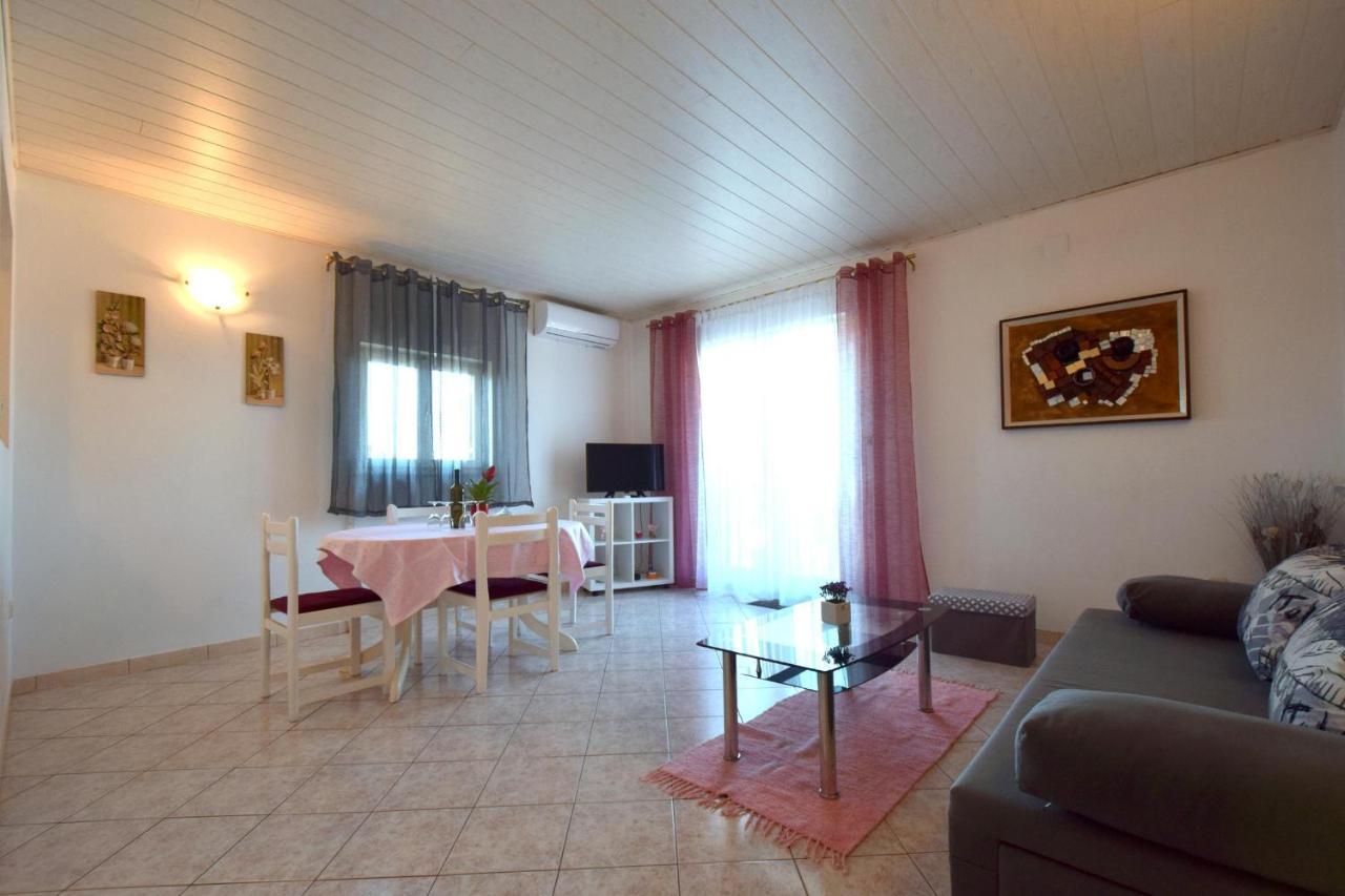 Apartments Marinela Нивице Экстерьер фото